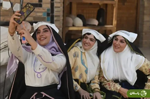 (عکس) سلفی دیده نشده بازیگران زن «بامداد خمار»؛ ترلان پروانه، لاله اسکندری و گلاره عباسی