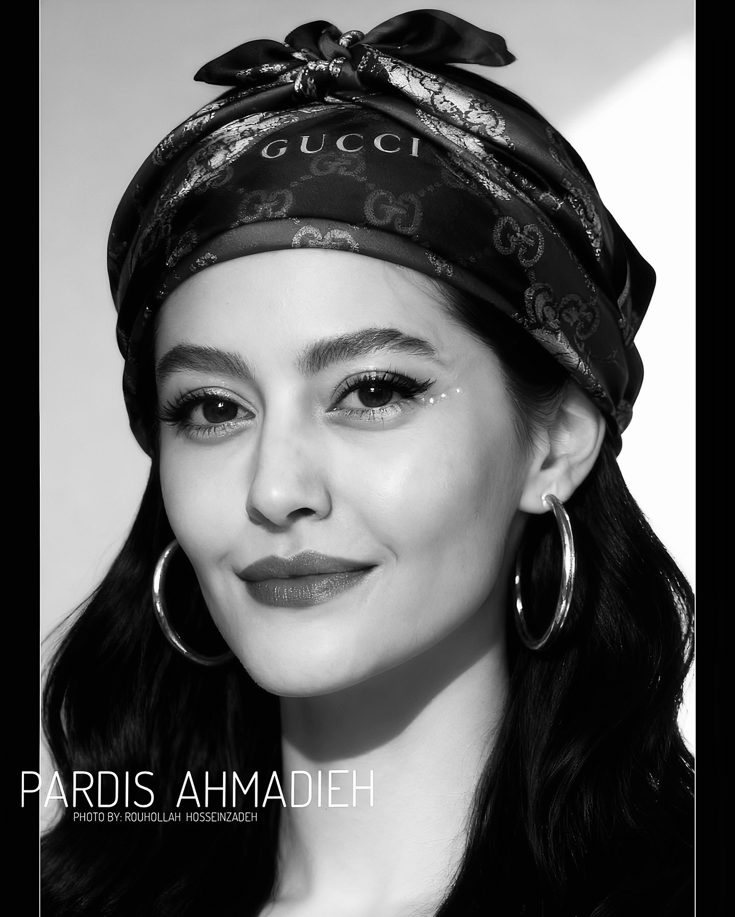 تصاویر هوش مصنوعی پردیس احمدیه با هدبند برند و آرایش غلیظ خبرساز شد تصاویر هوش مصنوعی پردیس احمدیه با هدبند برند و آرایش غلیظ خبرساز شد