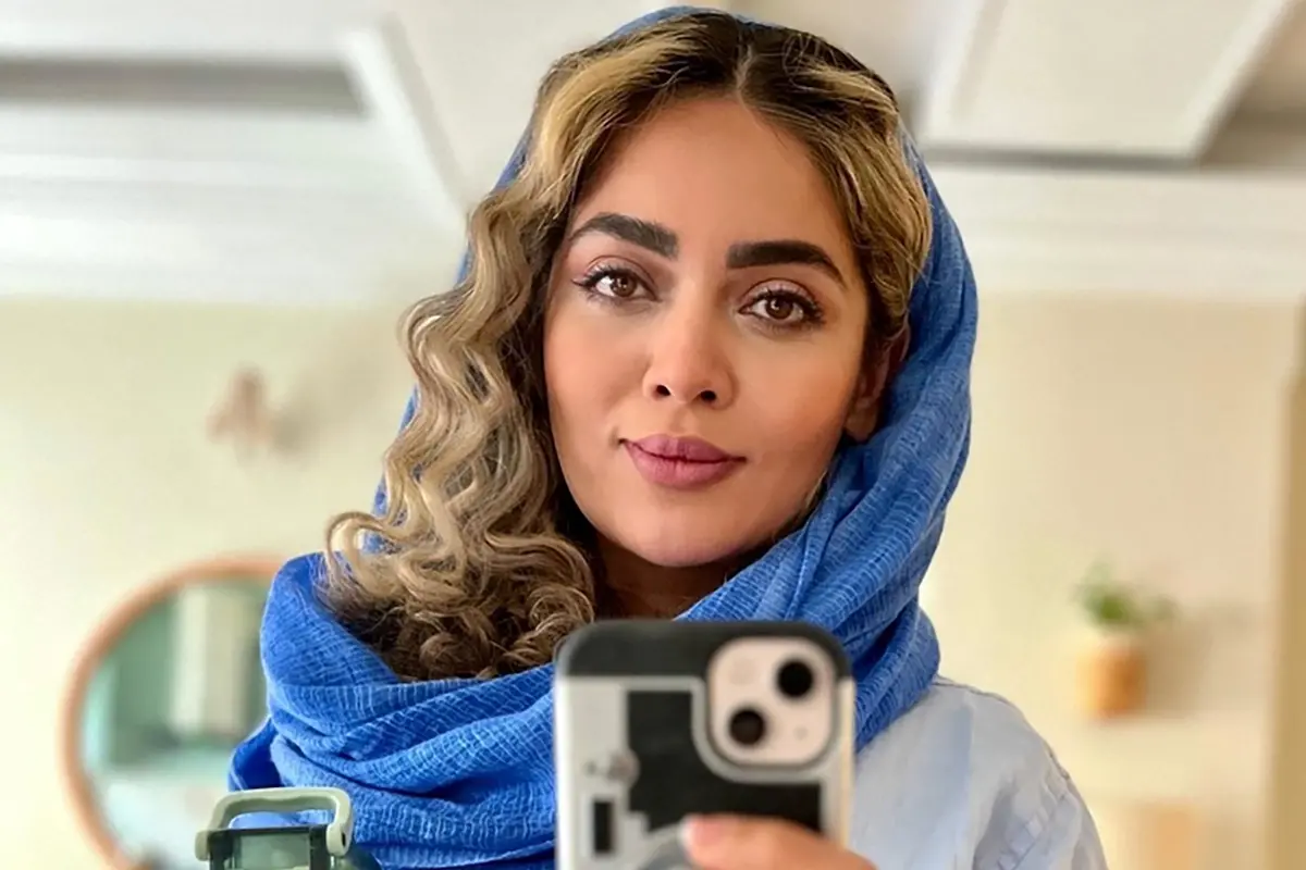 (عکس) سلفی آسانسوری طاهره دختر محمود نقاش سریال پایتخت با تیپی جذاب
