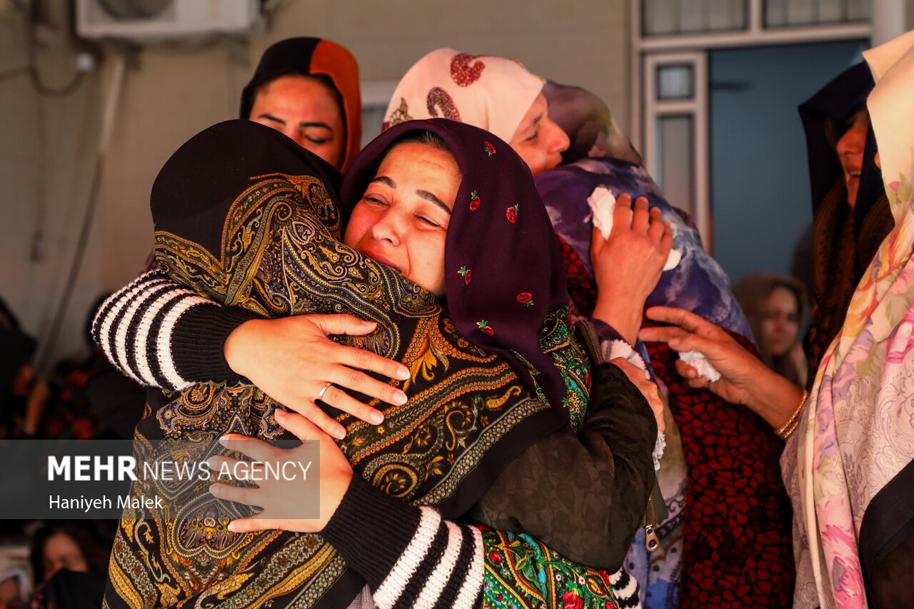 (تصاویر) تشییع پیکر باشکوه زنده یاد صابر کاظمی در آق‌قلا