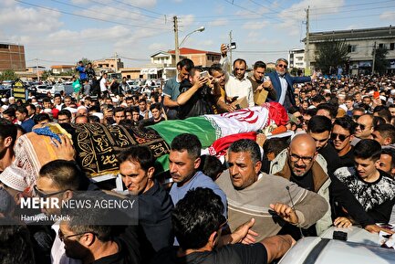 (تصاویر) تشییع پیکر باشکوه زنده یاد صابر کاظمی در آق‌قلا