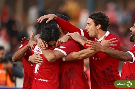 ویدئویی که جنجال به پا کرد؛ استقلال شاکی شد و پرسپولیس اخراج کرد!