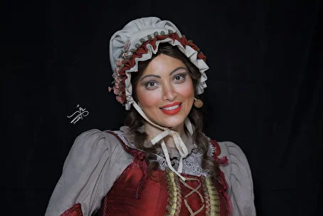 (عکس) علیرضا قربانی و بهنوش طباطبایی در ئشت صحنه نمایش اولیور توئیست