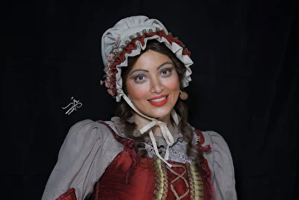 (عکس) علیرضا قربانی و بهنوش طباطبایی در پشت صحنه نمایش اولیور توئیست