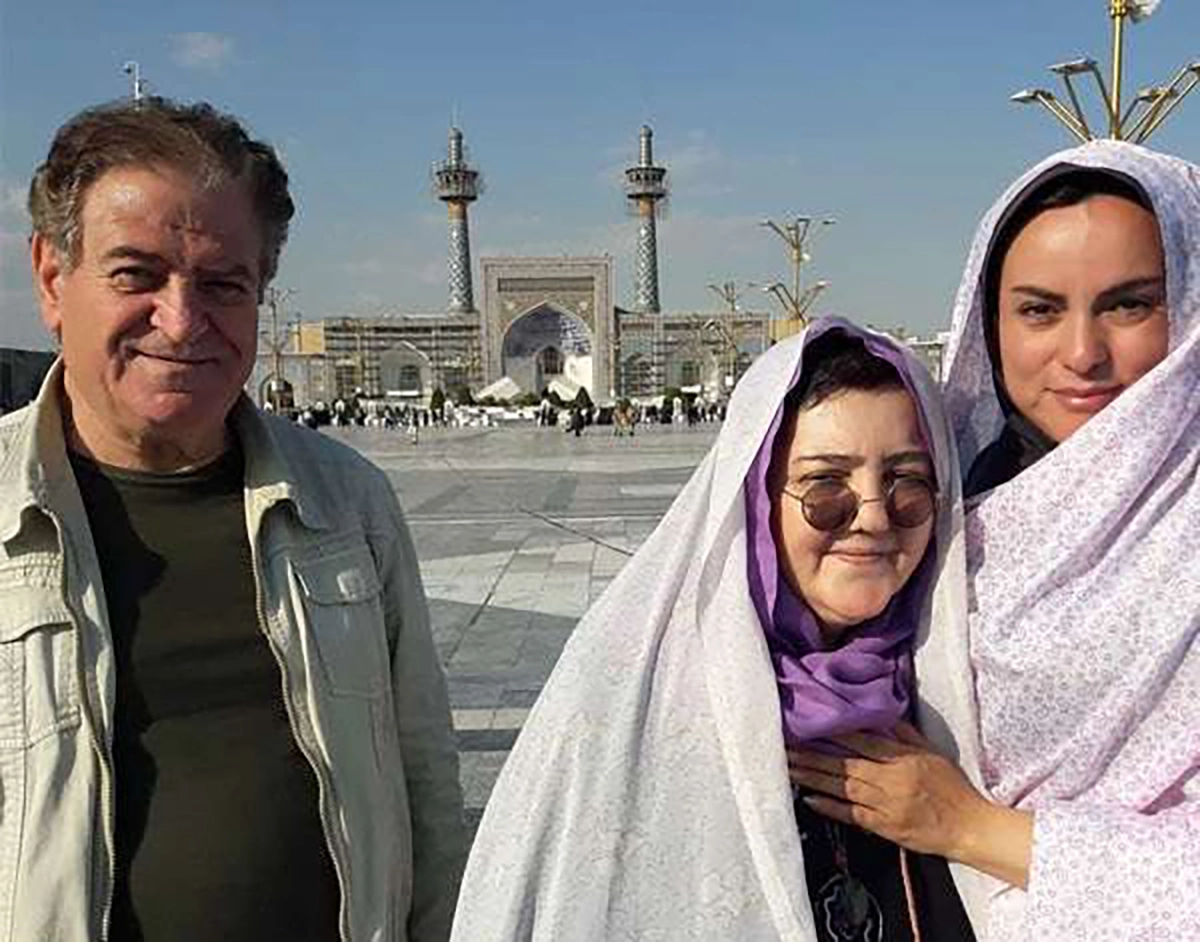 (ویدئو) سکانسی از بازی زندهیاد زویا امامی در سریال «در چشم باد» + بیوگرافی و آثار (ویدئو) سکانسی از بازی زندهیاد زویا امامی در سریال «در چشم باد» + بیوگرافی و آثار