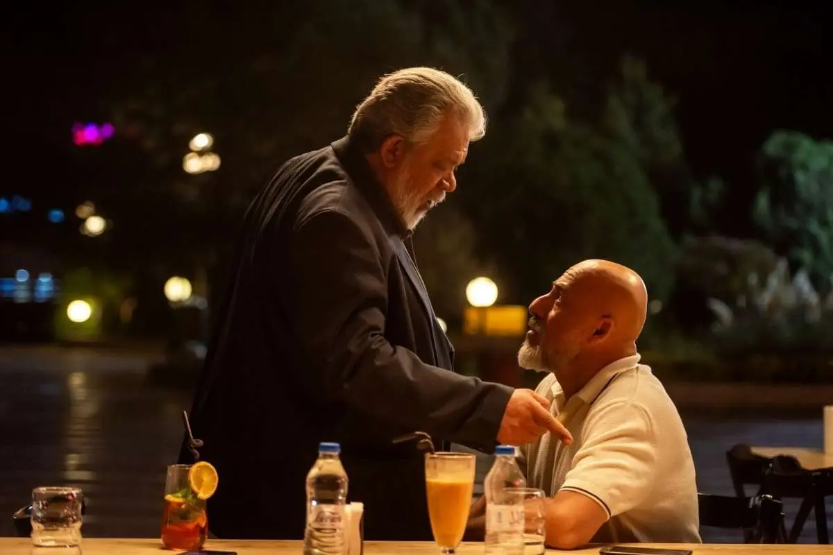 سریال «بدنام»: درگیری امیر آقایی و حسن پورشیرازی بر سر یک عشق ممنوعه سریال «بدنام»: درگیری امیر آقایی و حسن پورشیرازی بر سر یک عشق ممنوعه