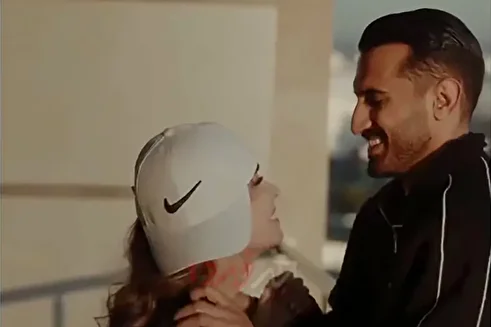 ویدئو بازیکن ملوان و همسرش حاشیه ساز شد | کریمی: لطفا حذفش کنید!