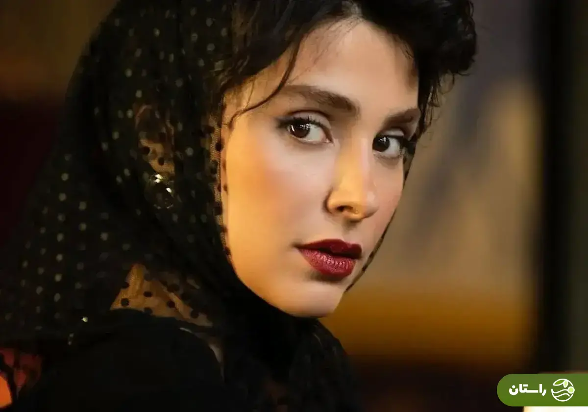 (عکس) پروانه کریستالی لاله مرزبان پربازدید شد؛ بازیگر سریال «آبان» در فوتوشوت هوش مصنوعی