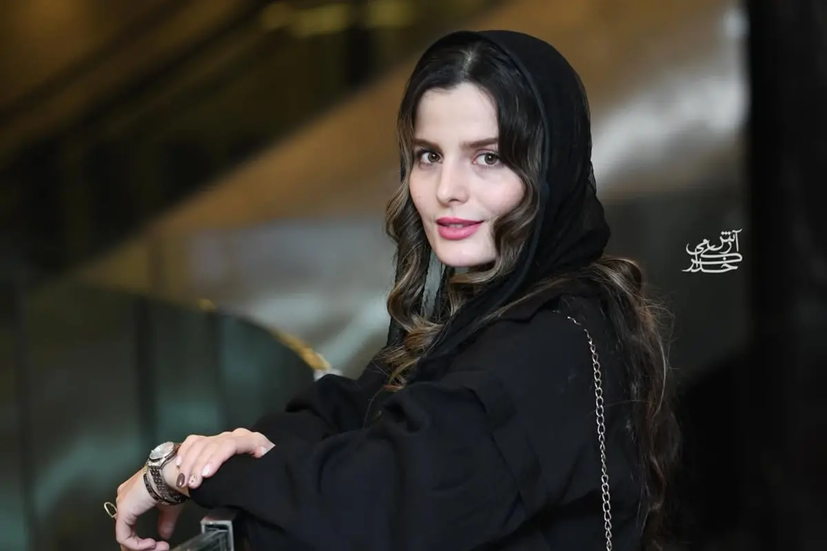 بیوگرافی و حواشی زندگی «غزاله اکرمی»؛ از بازی در «سوجان» تا ماجرای تعرض و خودکشی + تصاویر