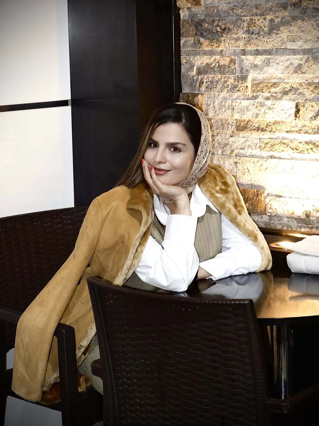 بیوگرافی و حواشی «غزاله اکرمی»؛ از بازی در «سوجان» تا ماجرای خودکشی + تصاویر بیوگرافی و حواشی «غزاله اکرمی»؛ از بازی در «سوجان» تا ماجرای خودکشی + تصاویر