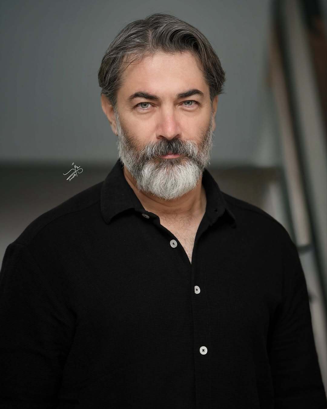 (تصاویر) رونمایی از کتاب پیمان معادی با حضور پارسا پیروزفر، حمید علیدوستی، مجتبی جباری و ...