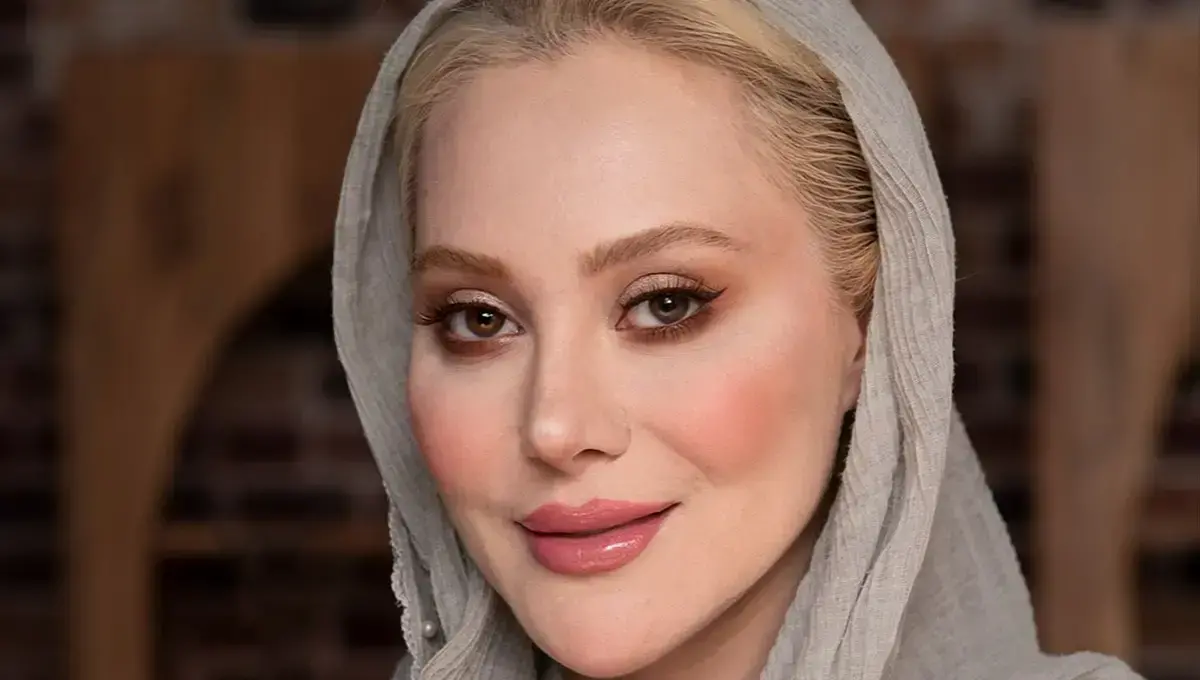 (عکس) استایل آرام جعفری با پالتو گلدوزی ابریشم