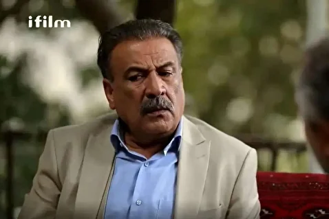 (عکس) جشن تولد ۷۲ سالگی عبدالرضا اکبری در کنار دختر و پسرش