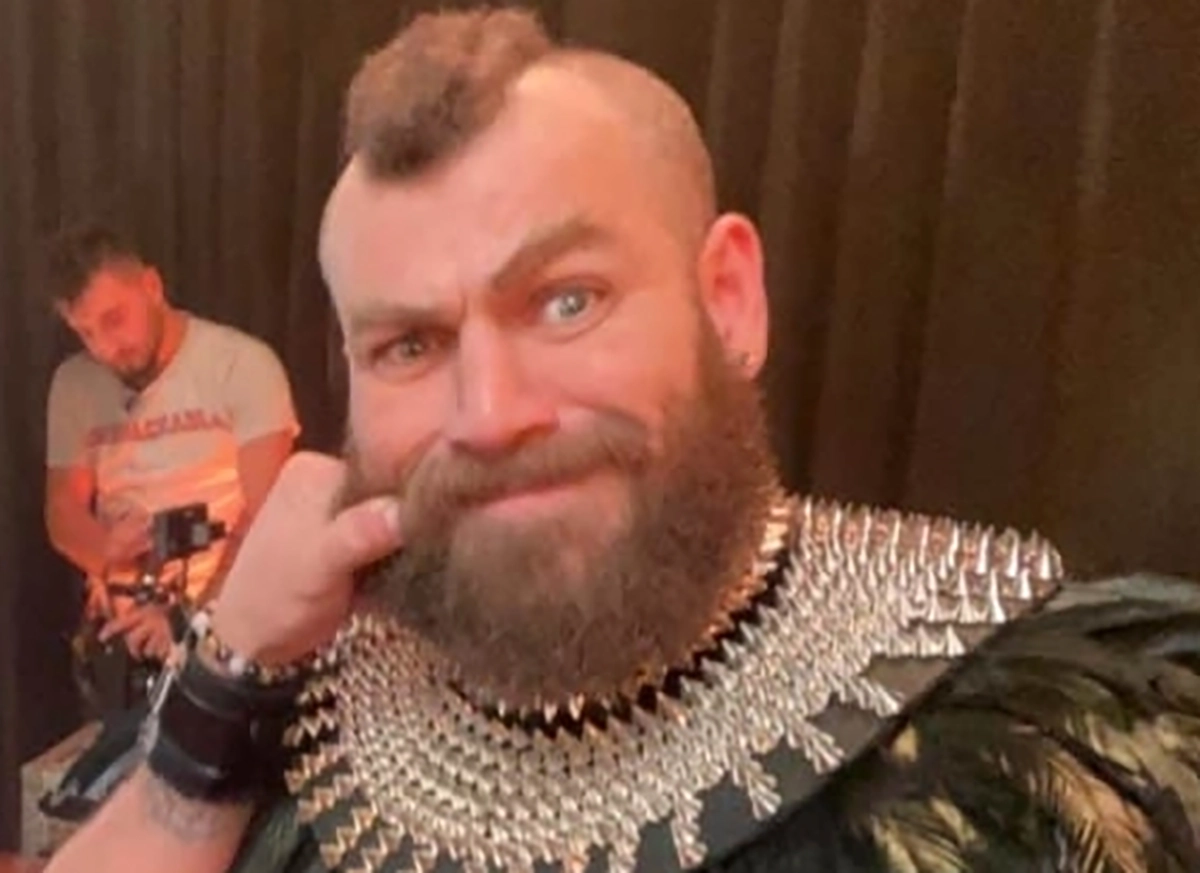 (ویدئو) بازداشت بلاگر خشن ایرانی در استانبول؛ «بهادر وحشی» کیست؟ (ویدئو) بازداشت بلاگر خشن ایرانی در استانبول؛ «بهادر وحشی» کیست؟