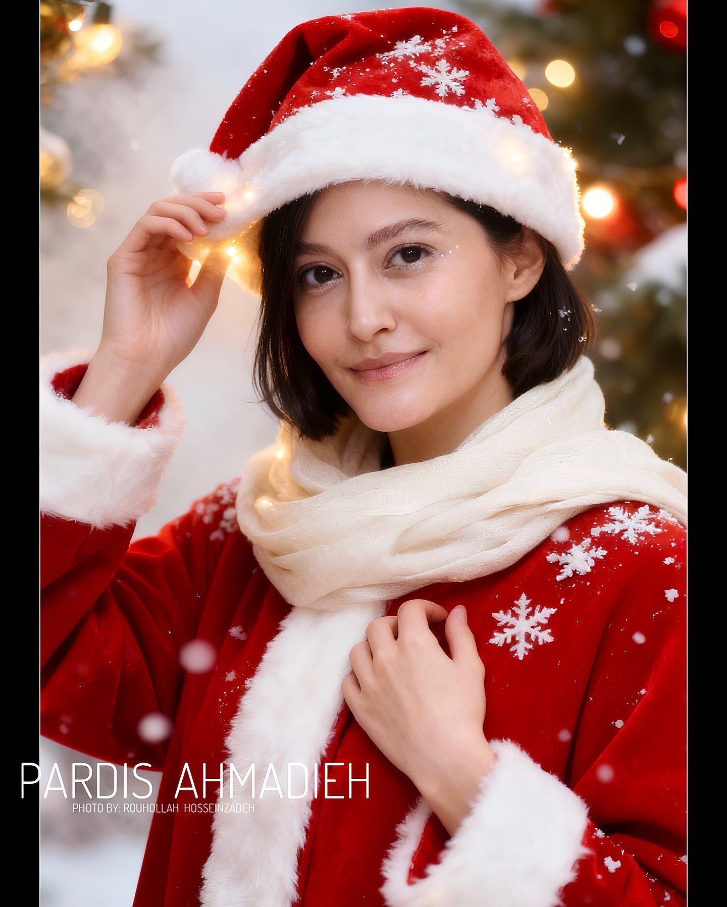 (عکس) «پردیس احمدیه» لباس بابانوئل پوشید!