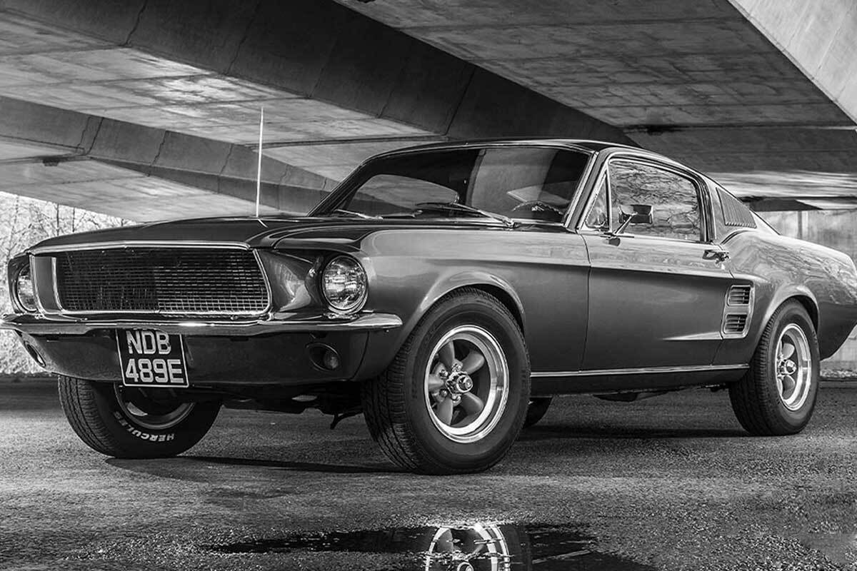 (عکس) فروش انواع مدل‌ اتومبیل فورد در ایران در سال ۱۳۱۵