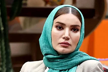 عصبانیت امیرمحمد زند از بادیگارد‌های متین ستوده/ «من به شخصه از اون دخترخانمی که هُلش دادن معذرت می‌خوام»