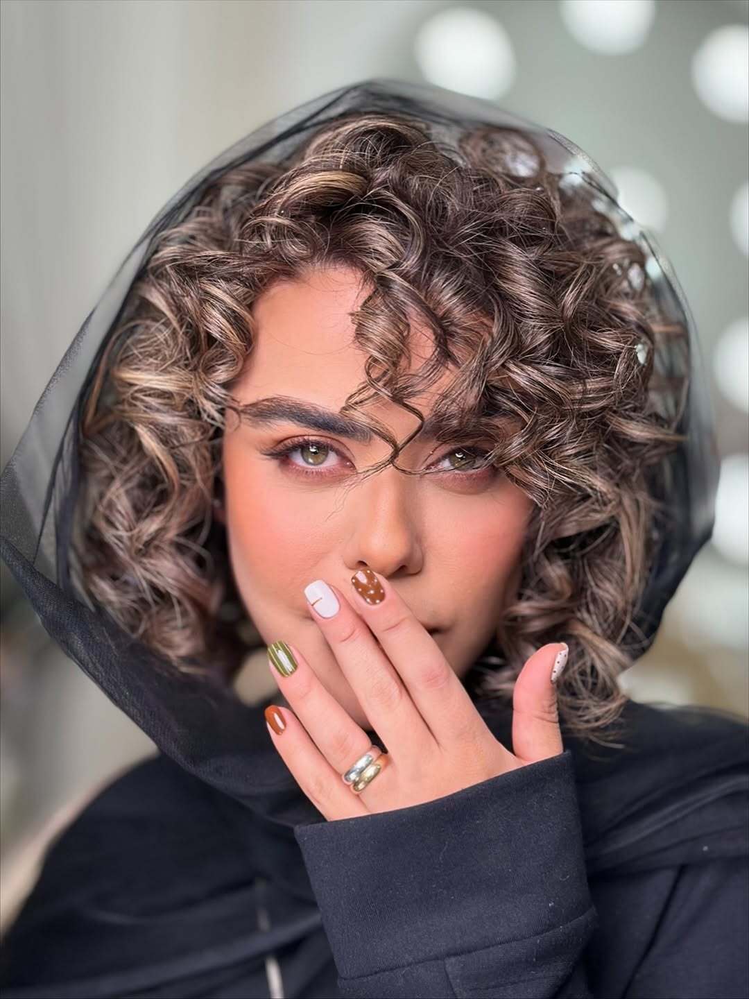 (عکس) «الهام اخوان» با چهرهای متفاوت؛ رونمایی از مدل موی فر و رنگهای پاییزی! (عکس) «الهام اخوان» با چهرهای متفاوت؛ رونمایی از مدل موی فر و رنگهای پاییزی!