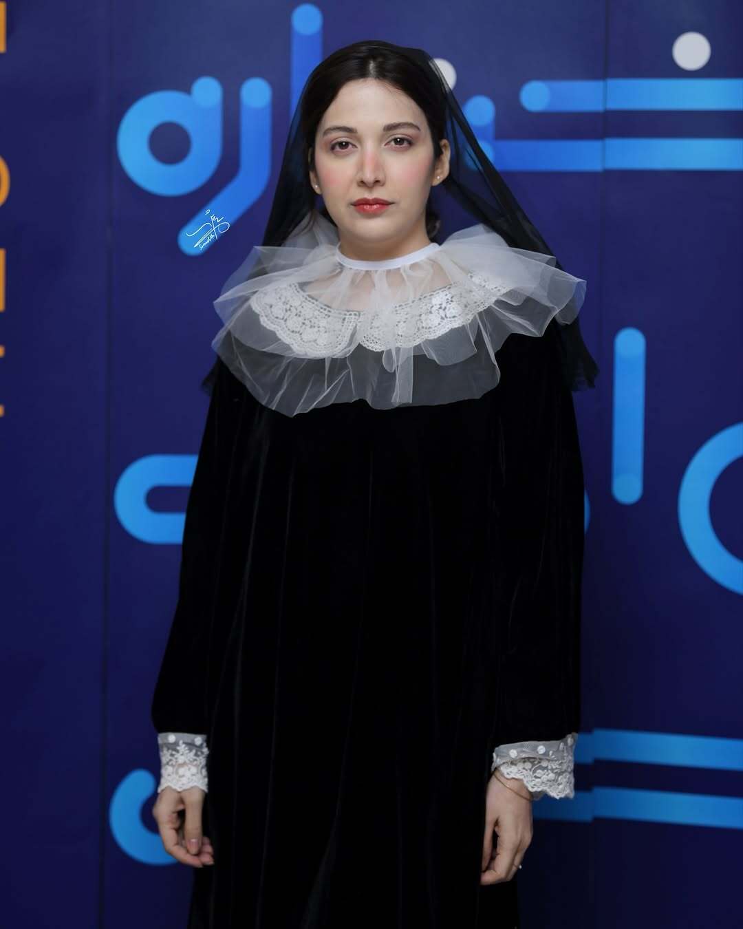 (عکس) چرا استایل روشنک گرامی در جشنواره فیلم تهران خبرساز شد (عکس) چرا استایل روشنک گرامی در جشنواره فیلم تهران خبرساز شد