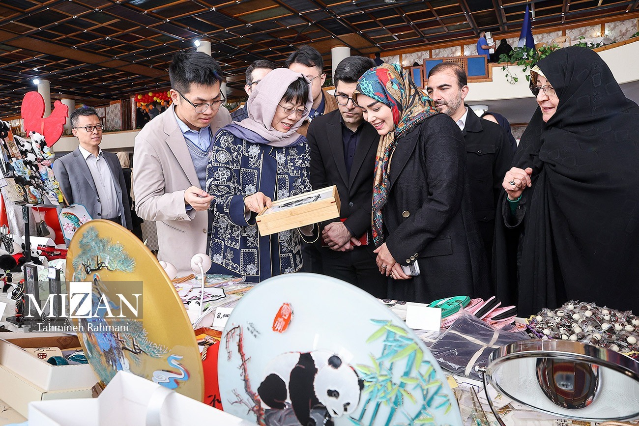 آرزو احمدوند همسر عباس عراقچی آرزو احمدوند همسر عباس عراقچی