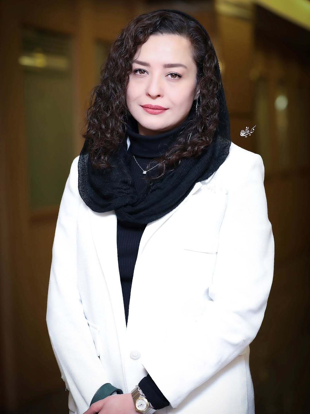 (عکس) ساعت ۵۰۰ میلیون تومانی مهراوه شریفی‌نیا در جشنواره ۲۵