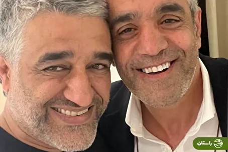 تازه ترین عکس از پژمان جمشیدی در کنار دوستانش تازه ترین عکس از پژمان جمشیدی در کنار دوستانش