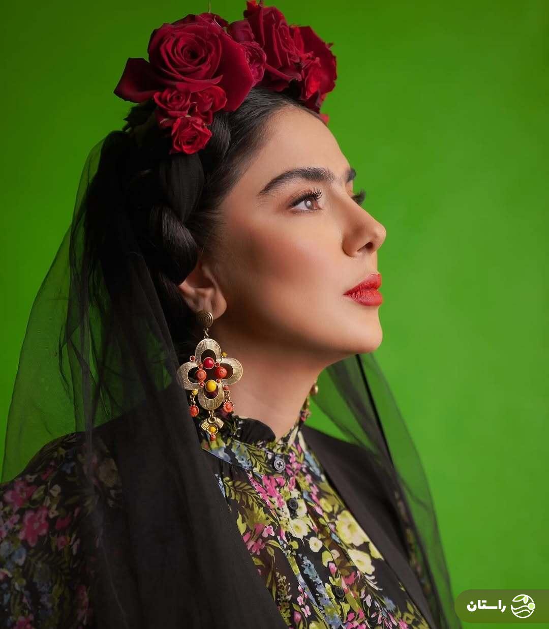 (عکس) گریم متفاوت شیدا یوسفی بازیگر سریال بچه مهندس با الهام از فریدا کالو (عکس) گریم متفاوت شیدا یوسفی بازیگر سریال بچه مهندس با الهام از فریدا کالو