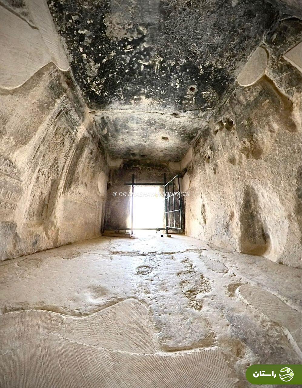 (عکس) درون آرامگاه کوروش چه شکلی است؟