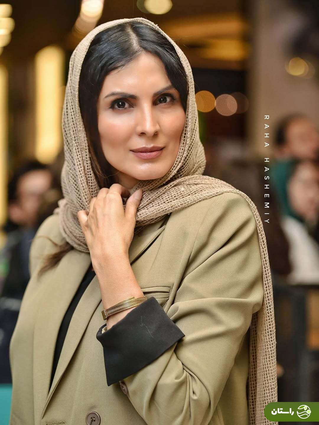 (عکس) استایل کاراملی موکایی «آرزو تاج‌نیا» بازیگر نقش مینا در سریلب «هفت سر اژدها»