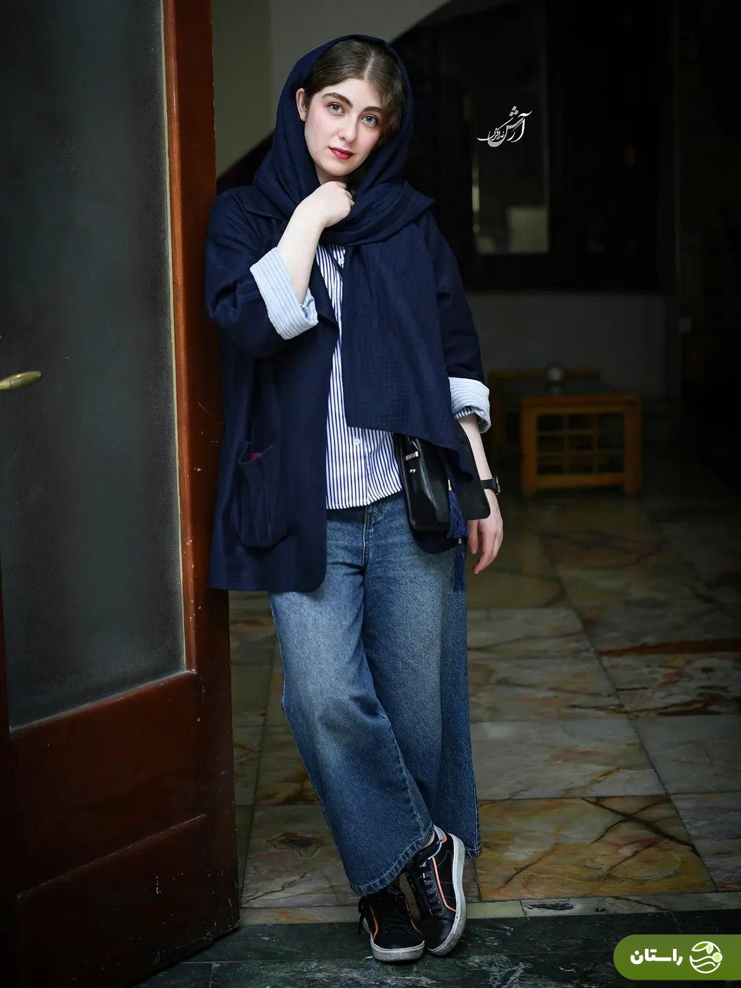 (عکس) استایل الیکا ناصری، بازیگر سریال مرداب در حاشیه جشنواره همام