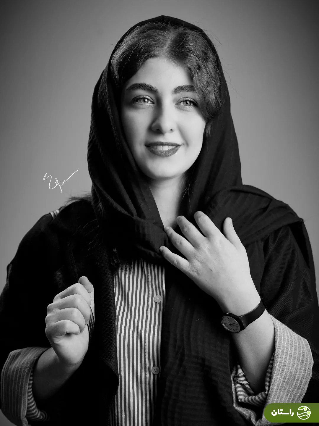 (عکس) استایل الیکا ناصری، بازیگر سریال مرداب در حاشیه جشنواره همام