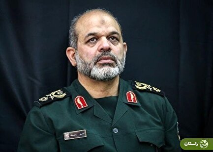 سردار احمد وحیدی جانشین ستاد کل نیروهای مسلح شد