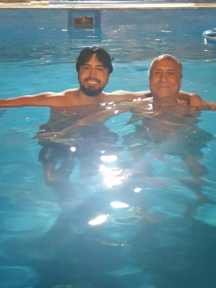 مهرداد صدیقیان عزادار شد | آلبوم عکس‌های صدیقیان و پدرش