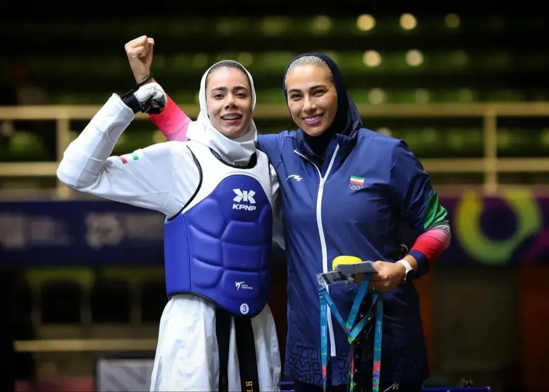 هستی محمدی هستی محمدی