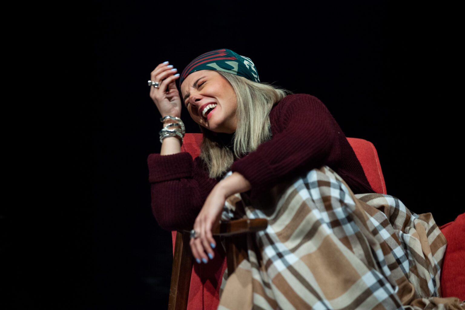 تصاویری از مهسا طهماسبی، مونا کرمی، سپند سلیمانی و فاطیما بهارمست در نمایش «باران اسیدی» تصاویری از مهسا طهماسبی، مونا کرمی، سپند سلیمانی و فاطیما بهارمست در نمایش «باران اسیدی»