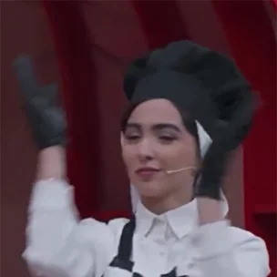 (ویدئو) اجرای آهنگ مازندرانی «جان مار» توسط رحمان و رحیم، در حضور سارا و نیکا