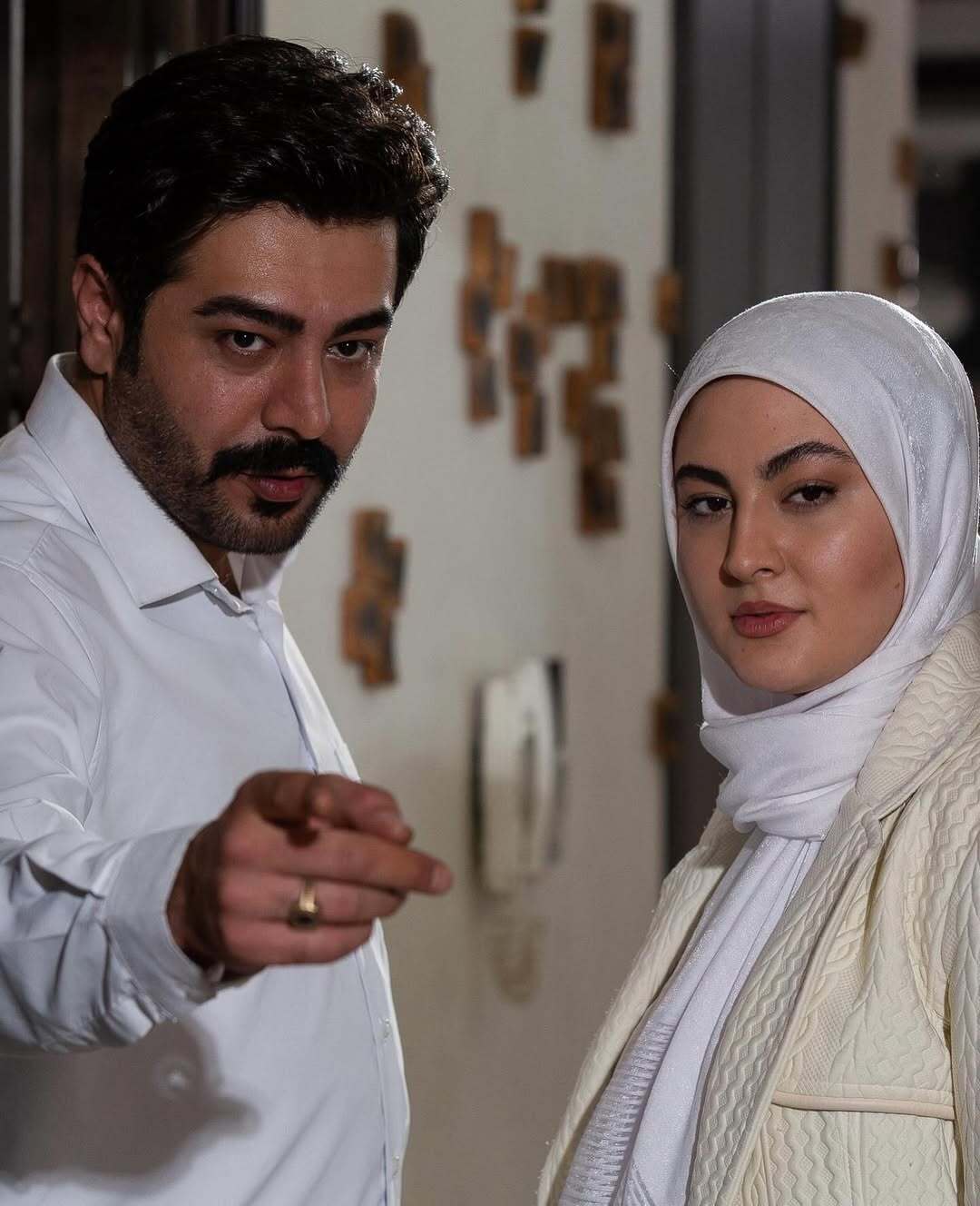 بیوگرافی سهیل قاصدی همسر مریم مومن + تصاویر