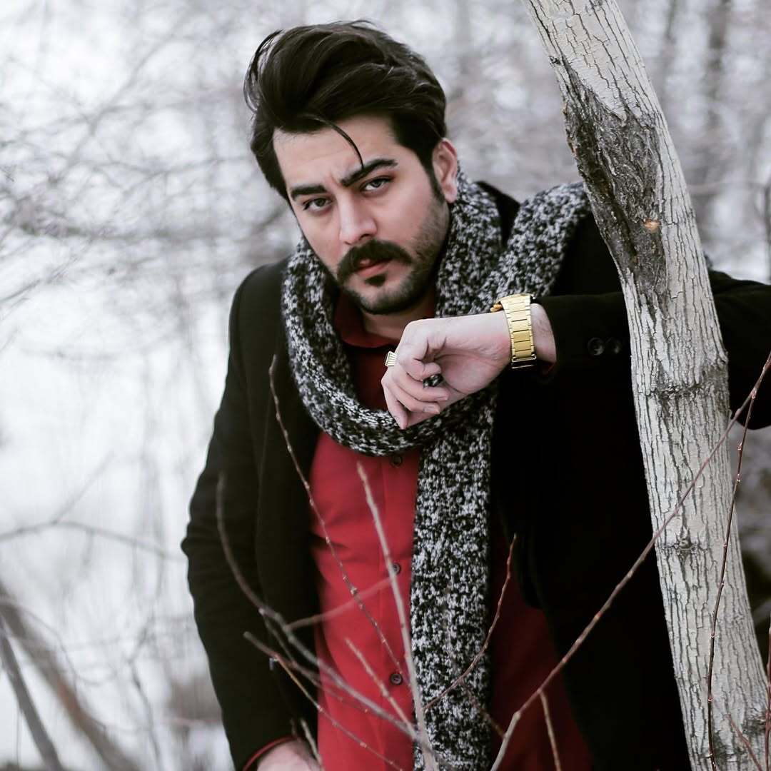 بیوگرافی سهیل قاصدی همسر مریم مومن + تصاویر