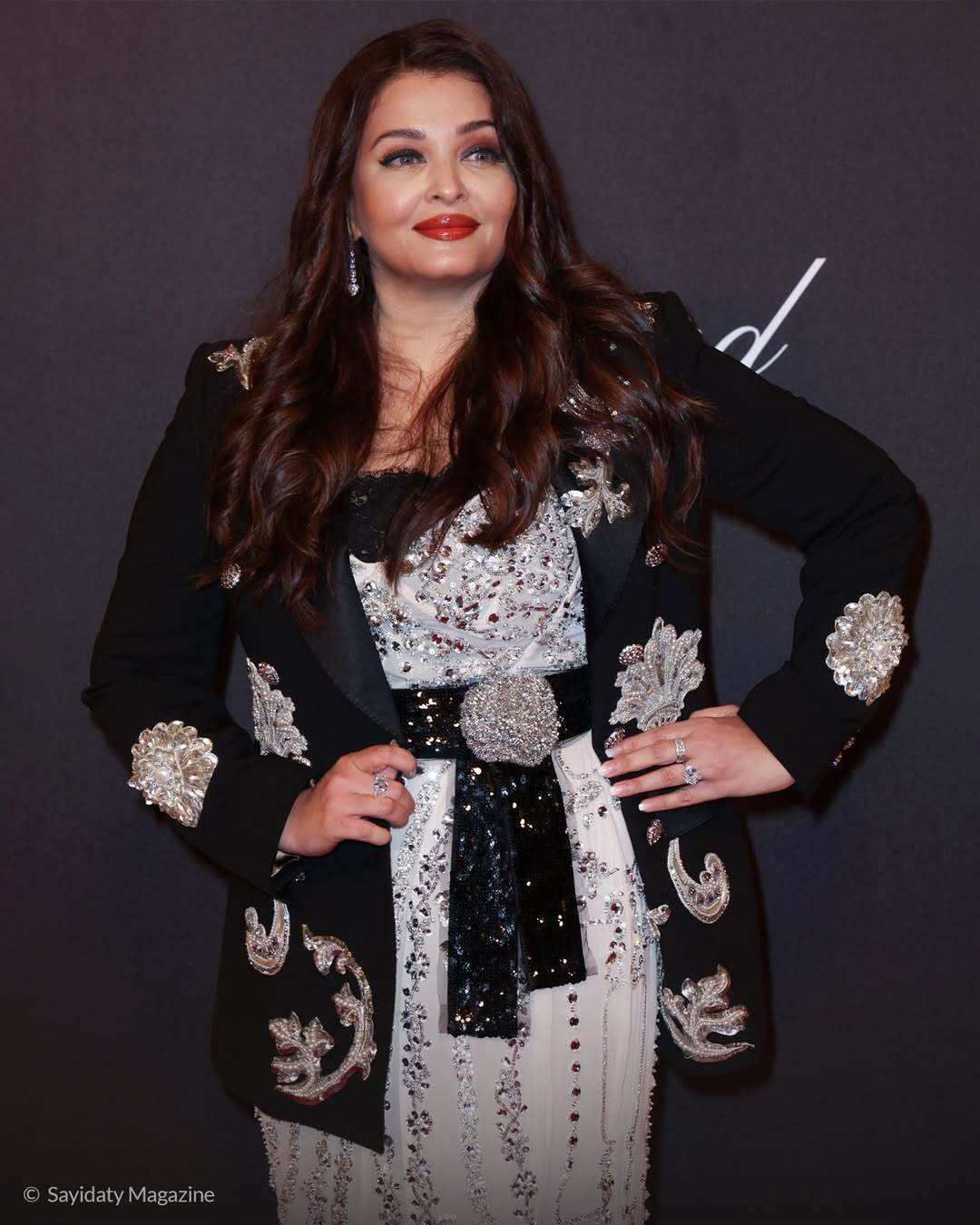 استایل آیشواریا رای در جشنواره فیلم دریای سرخ خبرساز شد