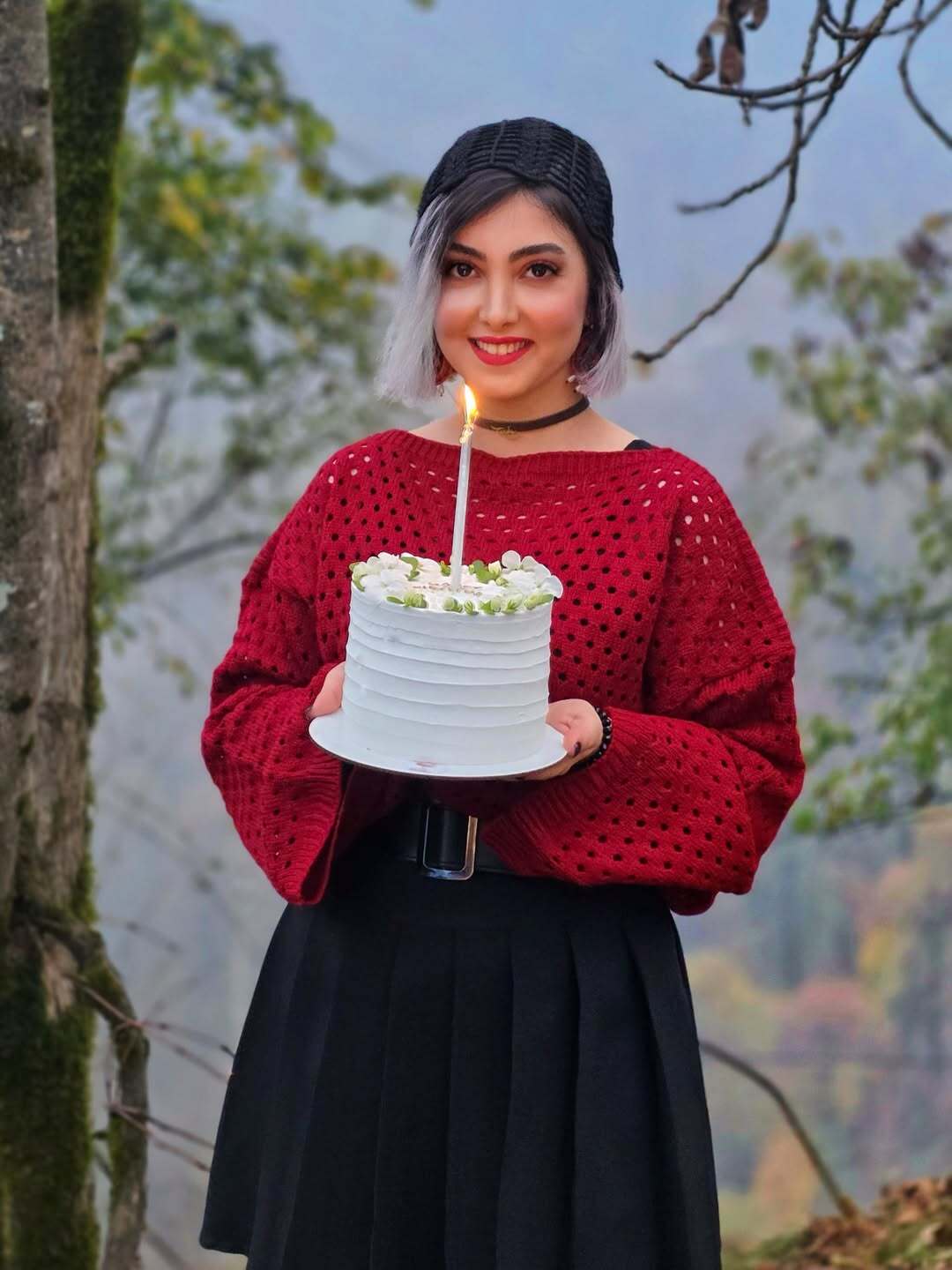 (عکس) جشن تولد ۲۹ سالگی زیبا کرمعلی بازیگر فیلم لاتاری (عکس) جشن تولد ۲۹ سالگی زیبا کرمعلی بازیگر فیلم لاتاری