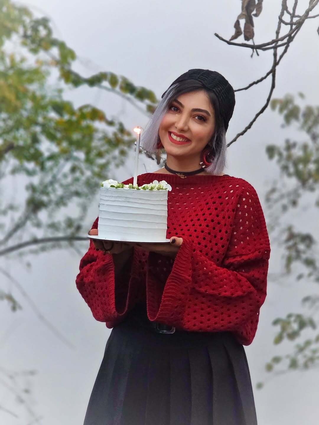 (عکس) جشن تولد ۲۹ سالگی زیبا کرمعلی بازیگر فیلم لاتاری (عکس) جشن تولد ۲۹ سالگی زیبا کرمعلی بازیگر فیلم لاتاری