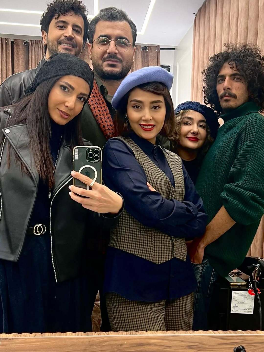 (تصاویر) جشن تولد ۴۱ سالگی سمیرا حسن‌پور با حضور هانیه توسلی، مهرداد صدیقیان و دیبا زاهدی