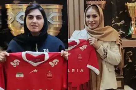 (عکس) رونمایی از دو یاغی جدید فوتبال ایران | زهرا خواجوی و زهرا قنبری به پرسپولیس پیوستند