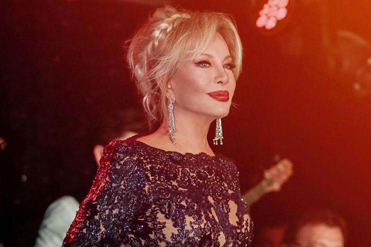 «امل سایین» بازیگر ترکیه‌ای در کنار «ایرج قادری»؛ سال ۵۶