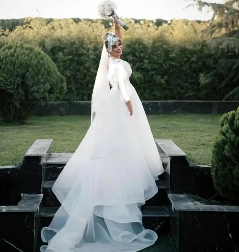 (عکس) آلبوم عروسی عباس جمشیدی فر و همسر جوانش