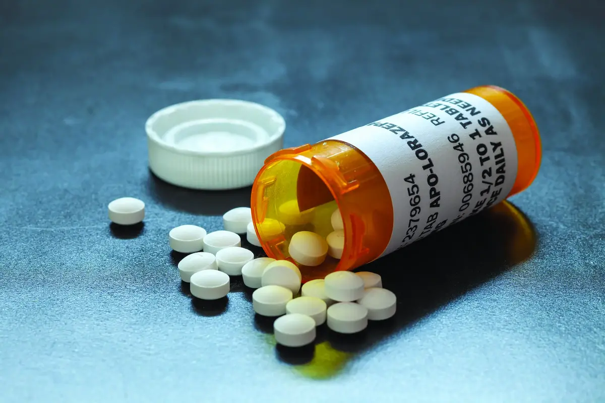 (ویدئو) «قرص تجاوز» چیست و چگونه در فضای مجازی آزادانه به فروش می‌رسد؟