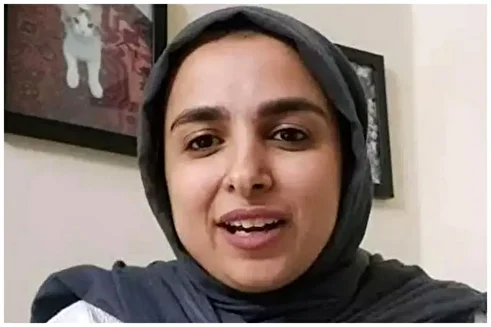 (ویدئو) واکنش زینب موسوی به حواشی اهانت به فردوسی: من عذرخواهی نمی‌کنم، شوخیه و باید بپذیرید!