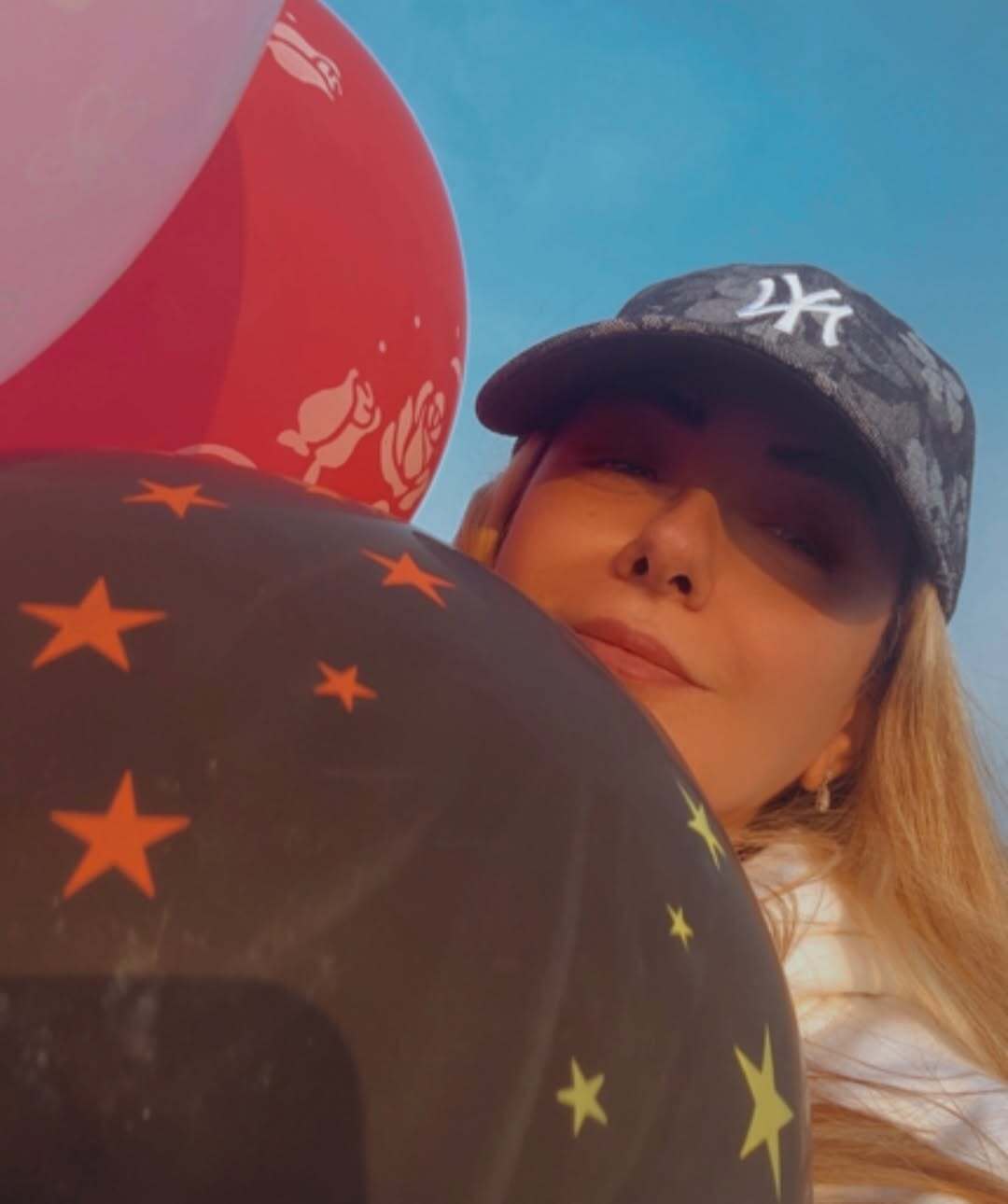 (عکس) جشن تولد ۴۳ سالگی بیتا سحرخیز بازیگر نقش «نغمه ادیب» در سریال «ترانه مادری»