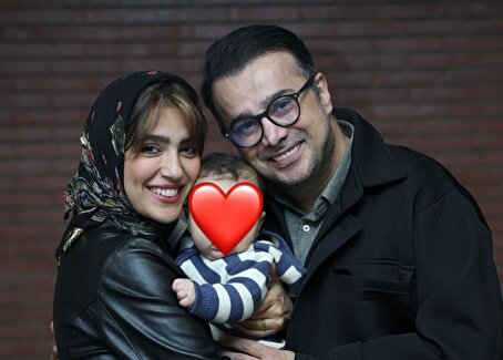 (ویدئو) لحظات احساسی مونا کرمی و سپند امیر سلیمانی در روز مادر