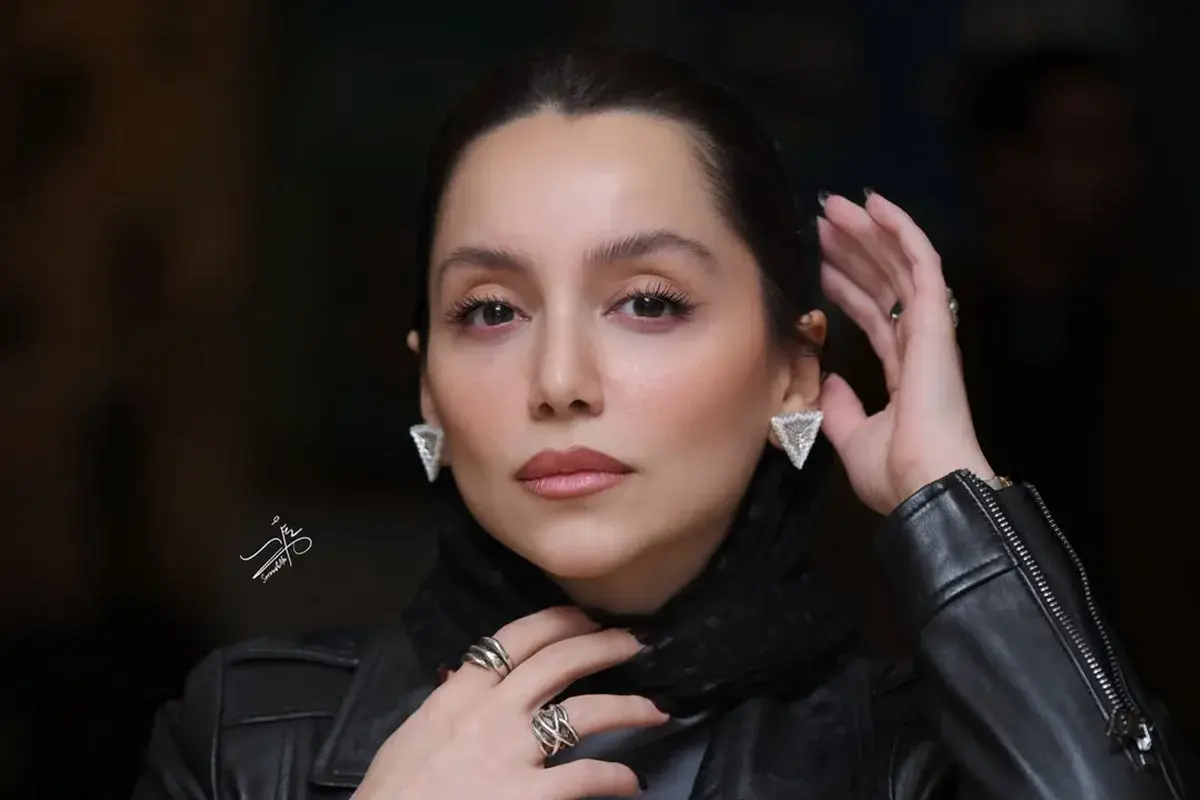 (عکس) ژست‌های دلبرانه نازنین بیاتی